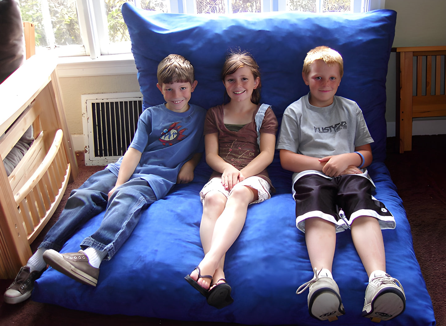 California King Hug Bed & Crash Pad